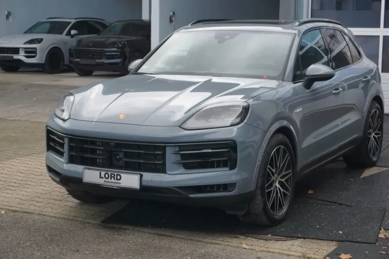 Porsche Cayenne din 2024 cu 17.985 km - oferta POR156812 - foto 41