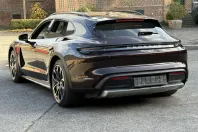 Porsche Taycan din 2023 cu 20.100 km - oferta POR156814 - foto 20