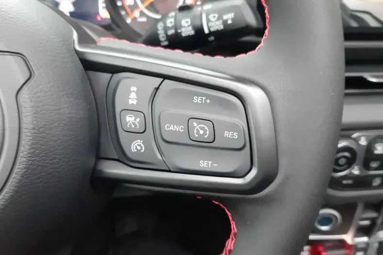 Jeep Wrangler din 2024 cu 1.500 km - oferta JEE156816 - foto 22