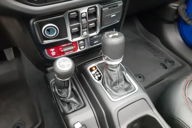 Jeep Wrangler din 2024 cu 1.500 km - oferta JEE156816 - foto 23