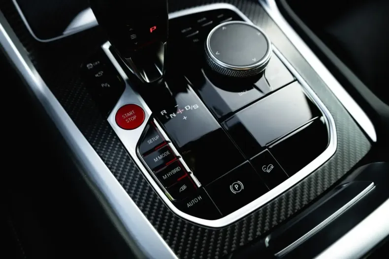 BMW XM din 2025 cu 30.800 km - oferta BMW156817 - foto 25