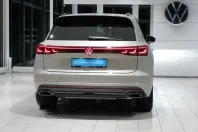 Volkswagen Touareg din 2023 cu 10.980 km - oferta VOL156818 - foto 3