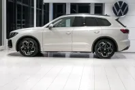 Volkswagen Touareg din 2023 cu 10.980 km - oferta VOL156818 - foto 5