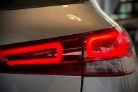 Mercedes-Benz EQA din 2021 cu 38.200 km - oferta MER156819 - foto 4