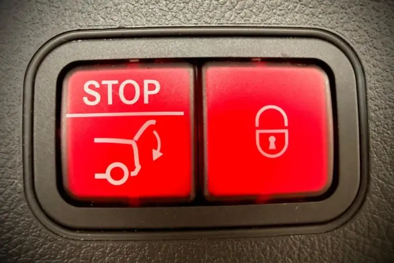 Mercedes-Benz EQA din 2021 cu 38.200 km - oferta MER156819 - foto 6