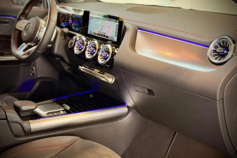 Mercedes-Benz EQA din 2021 cu 38.200 km - oferta MER156819 - foto 7