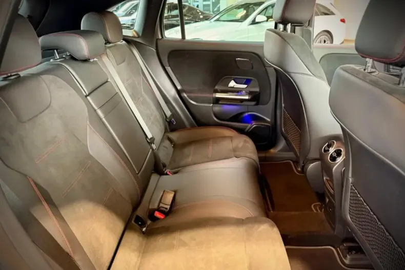 Mercedes-Benz EQA din 2021 cu 38.200 km - oferta MER156819 - foto 8