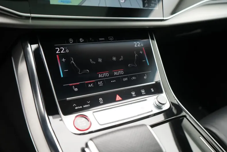 Audi SQ7 din 2022 cu 75.955 km - oferta AUD156821 - foto 10