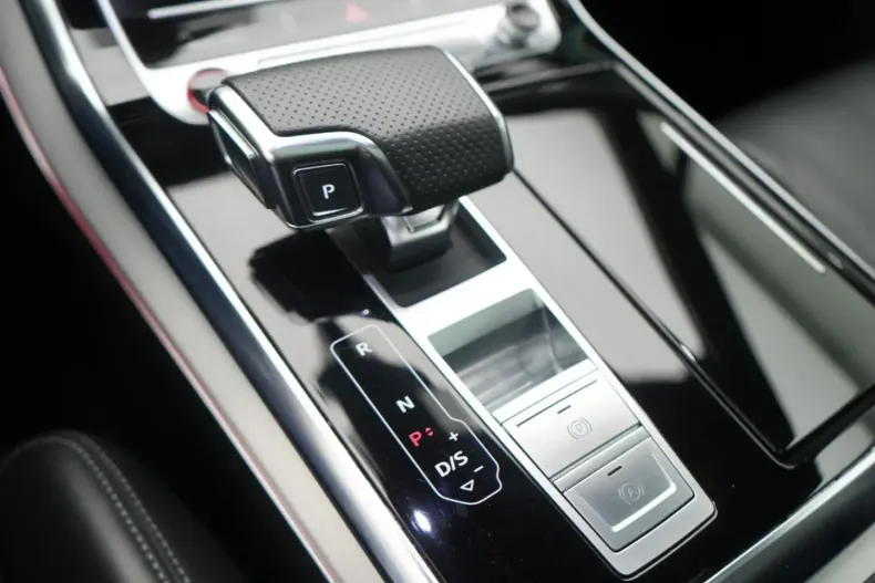 Audi SQ7 din 2022 cu 75.955 km - oferta AUD156821 - foto 11