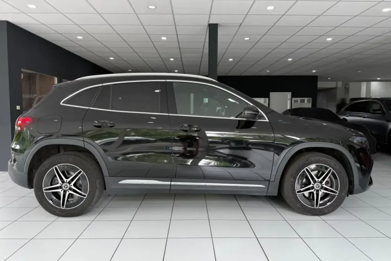 Mercedes-Benz EQA din 2022 cu 54.000 km - oferta MER156822 - foto 3