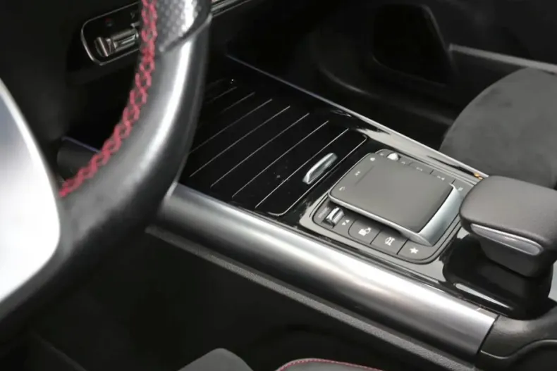 Mercedes-Benz EQA din 2021 cu 92.150 km - oferta MER156824 - foto 15