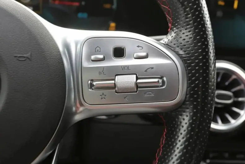 Mercedes-Benz EQA din 2021 cu 92.150 km - oferta MER156824 - foto 22