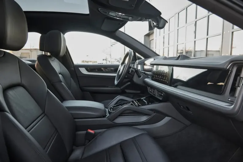 Porsche Cayenne din 2024 cu 27.000 km - oferta POR156825 - foto 10