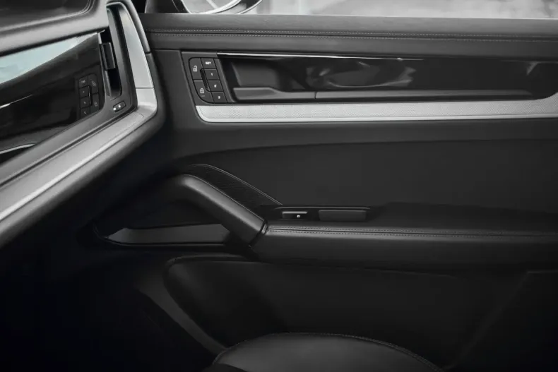 Porsche Cayenne din 2024 cu 27.000 km - oferta POR156825 - foto 15