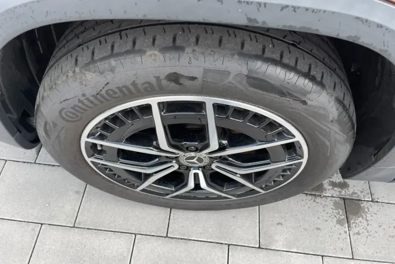 Mercedes-Benz EQA din 2021 cu 55.200 km - oferta MER156826 - foto 4