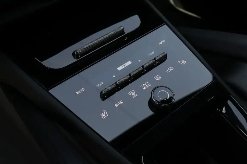 Porsche Cayenne din 2024 cu 25.600 km - oferta POR156827 - foto 20