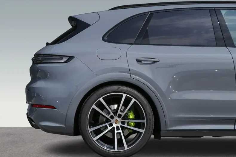 Porsche Cayenne din 2024 cu 25.600 km - oferta POR156827 - foto 30