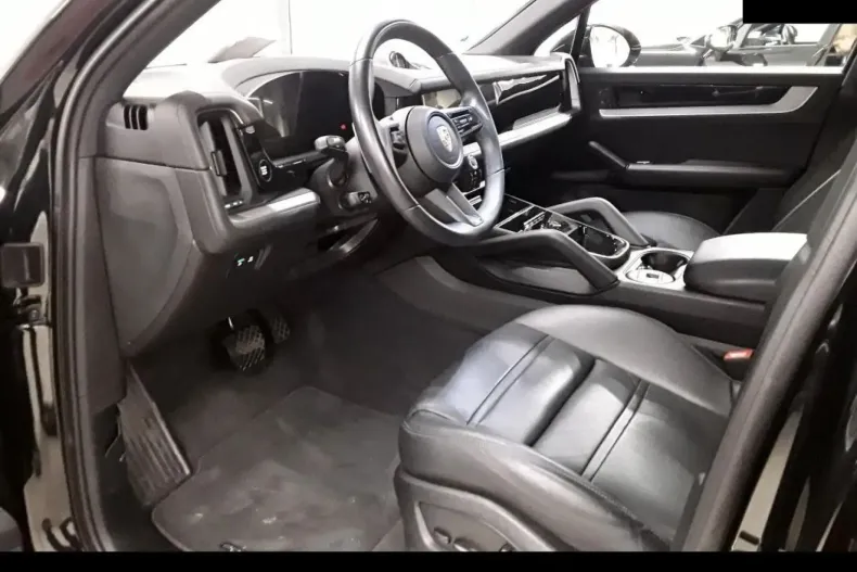 Porsche Cayenne din 2024 cu 31.950 km - oferta POR156833 - foto 5
