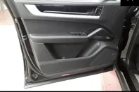 Porsche Cayenne din 2024 cu 31.950 km - oferta POR156833 - foto 9