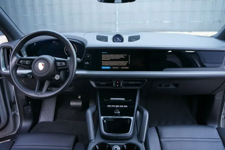 Porsche Cayenne din 2024 cu 31.999 km - oferta POR156836 - foto 9
