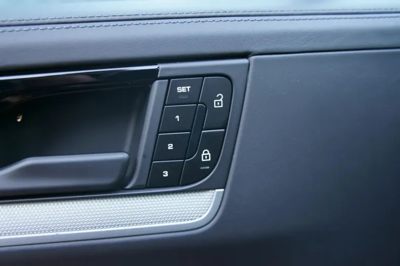 Porsche Cayenne din 2024 cu 31.999 km - oferta POR156836 - foto 18