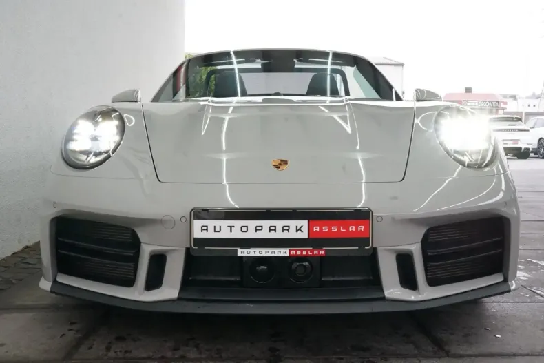 Porsche 992 din 2025 cu 8.100 km - oferta POR156838 - foto 21