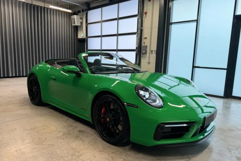 Porsche 992 din 2023 cu 9.900 km - oferta POR156839 - foto 2