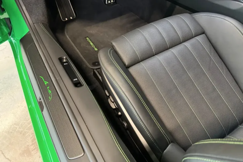 Porsche 992 din 2023 cu 9.900 km - oferta POR156839 - foto 14