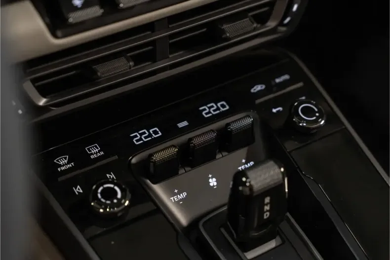 Porsche 992 din 2022 cu 33.200 km - oferta POR156841 - foto 23