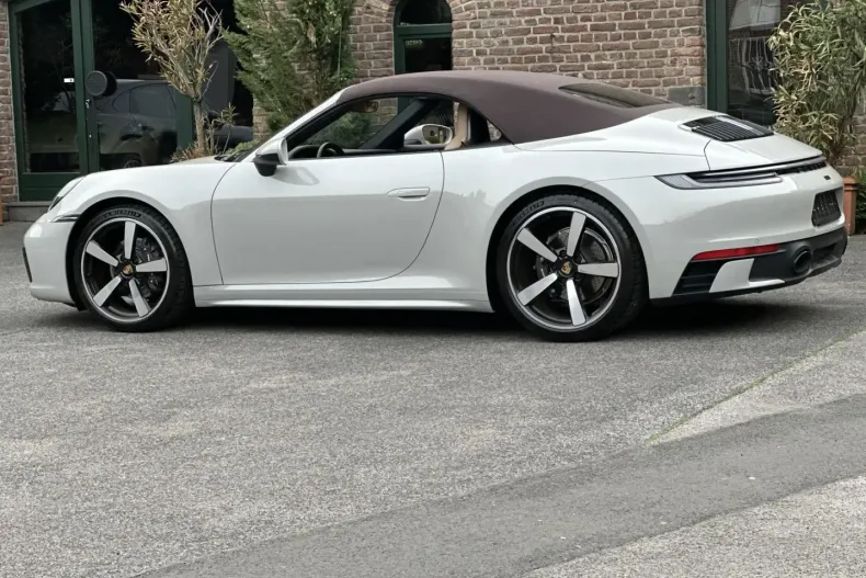 Porsche 992 din 2024 cu 14.900 km - oferta POR156843 - foto 9