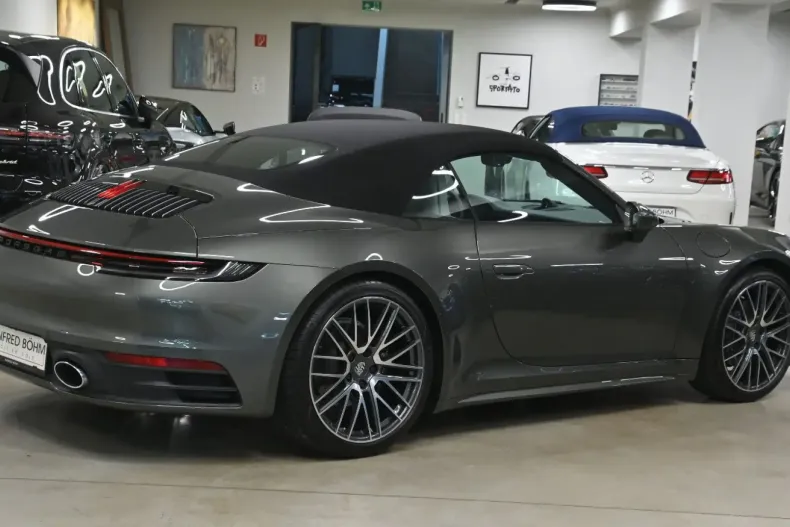 Porsche 992 din 2023 cu 18.813 km - oferta POR156844 - foto 3