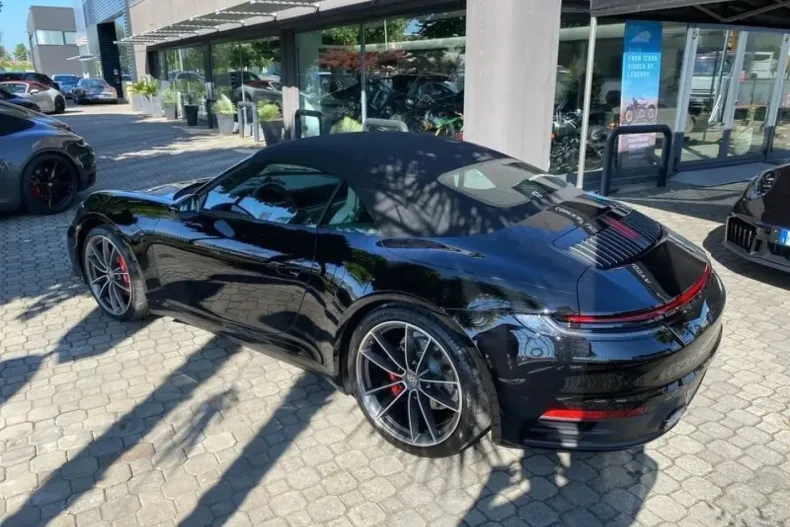Porsche 911 din 2022 cu 11.950 km - oferta POR156845 - foto 6