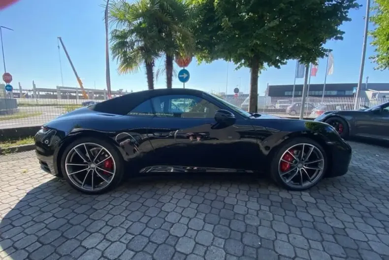 Porsche 911 din 2022 cu 11.950 km - oferta POR156845 - foto 9