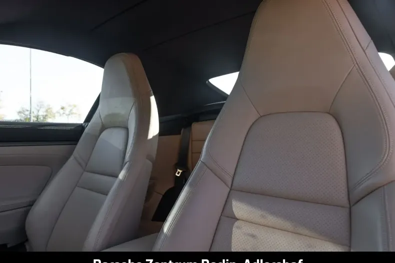 Porsche 992 din 2022 cu 23.918 km - oferta POR156847 - foto 5