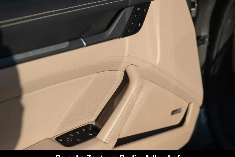 Porsche 992 din 2022 cu 23.918 km - oferta POR156847 - foto 18