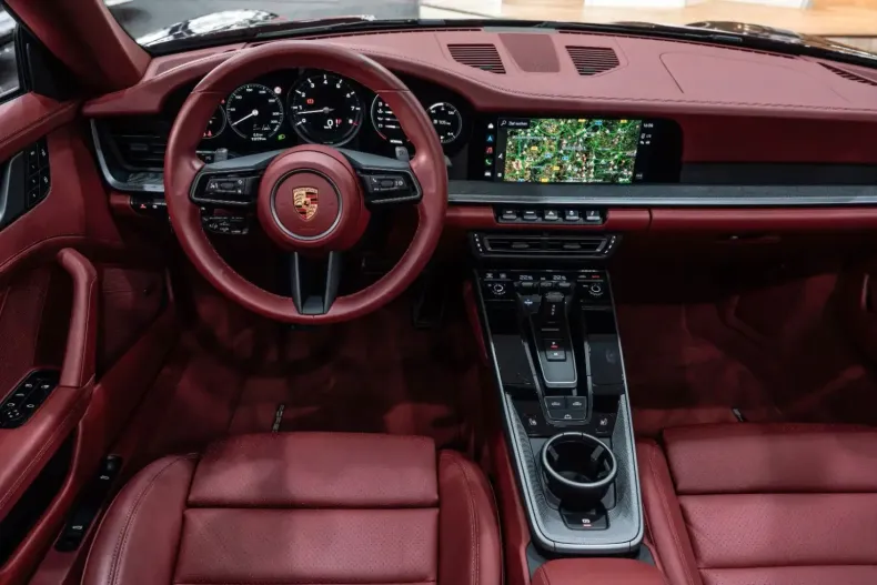 Porsche 992 din 2023 cu 11.778 km - oferta POR156848 - foto 19
