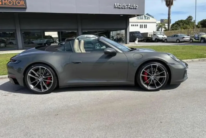Porsche 911 din 2022 cu 27.400 km - oferta POR156850 - foto 3