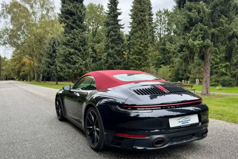 Porsche 992 din 2021 cu 64.000 km - oferta POR156852 - foto 2