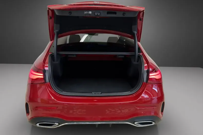 Mercedes-Benz A 250 din 2024 cu 5.739 km - oferta MER156855 - foto 12