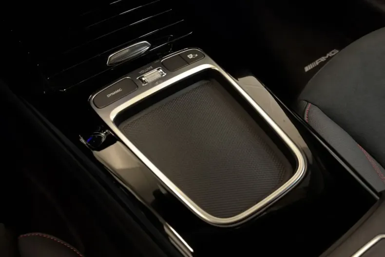 Mercedes-Benz A 250 din 2024 cu 5.739 km - oferta MER156855 - foto 17