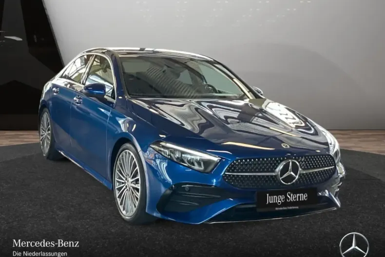 Mercedes-Benz A 220 din 2024 cu 16.387 km - oferta MER156857 - foto 3