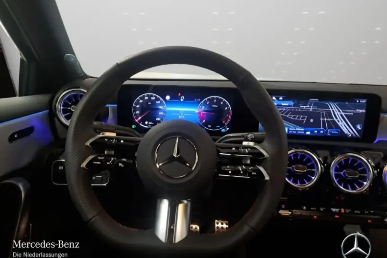 Mercedes-Benz A 250 din 2024 cu 8.871 km - oferta MER156858 - foto 11