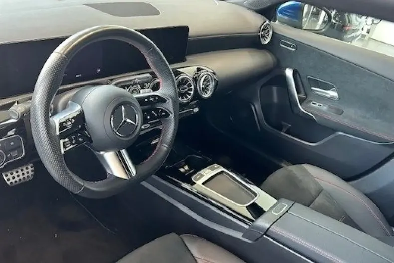 Mercedes-Benz A 250 din 2024 cu 9.932 km - oferta MER156859 - foto 9