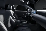 Mercedes-Benz A 250 din 2024 cu 8.670 km - oferta MER156860 - foto 12