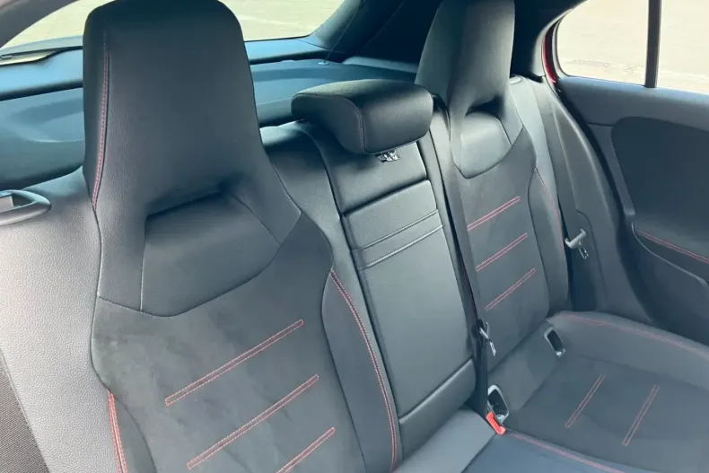 Mercedes-Benz A 220 din 2024 cu 14.500 km - oferta MER156865 - foto 8