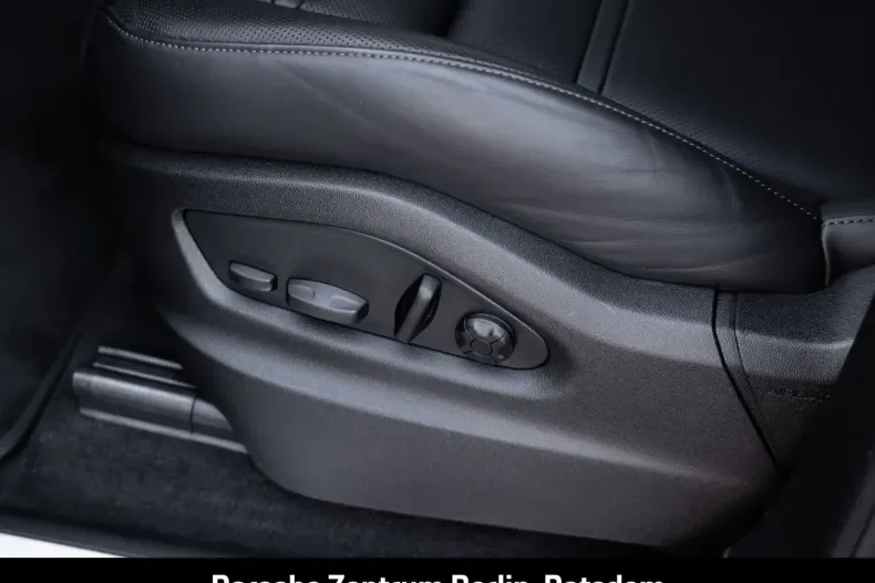 Porsche Cayenne din 2023 cu 22.562 km - oferta POR156872 - foto 18