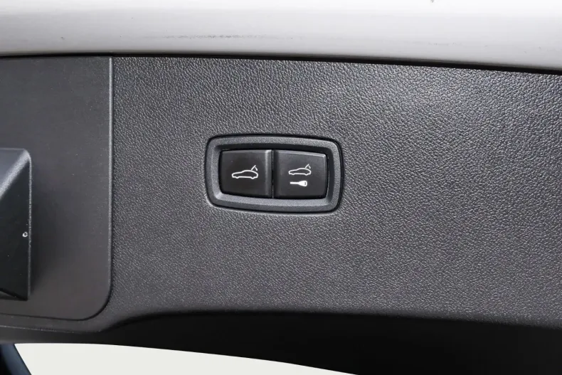 Porsche Cayenne din 2023 cu 21.950 km - oferta POR156876 - foto 18