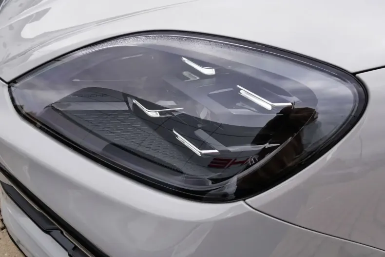 Porsche Cayenne din 2023 cu 21.950 km - oferta POR156876 - foto 27