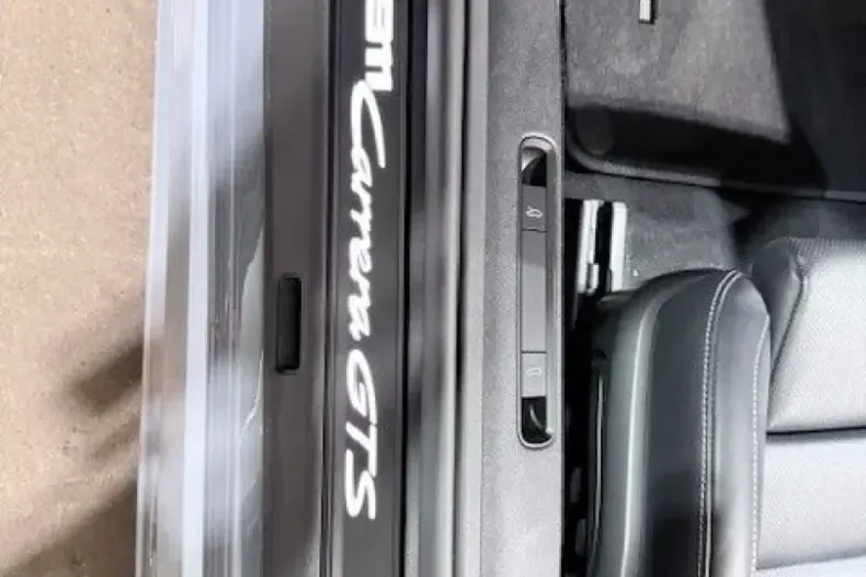 Porsche 992 din 2024 cu 6.090 km - oferta POR156877 - foto 22