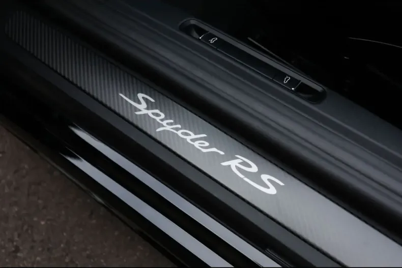 Porsche Boxster din 2024 cu 9.780 km - oferta POR156880 - foto 18